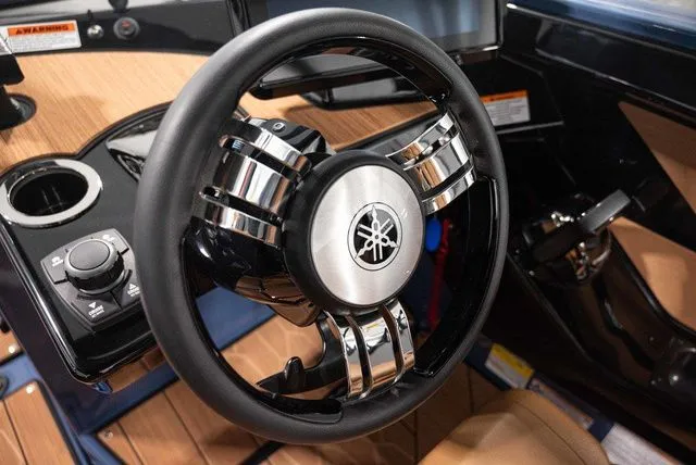 Slide: The Image of Yamaha 222XD 2026 - 16