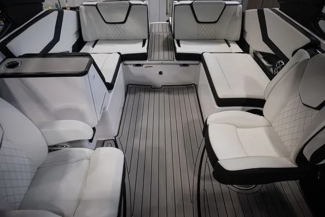 Slide: The Image of Yamaha 252S 2026 - 16