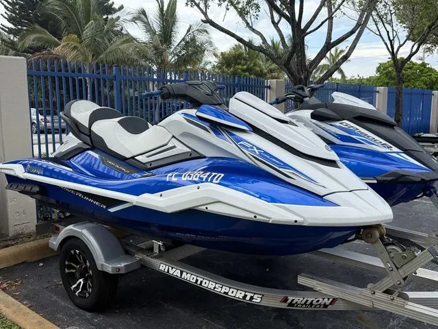 Slide: The Image of Yamaha FX Cruiser HO 2021 - 3