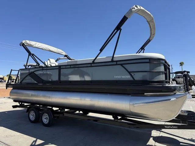 Slide: The Image of Godfrey Sweetwater 2286 C 27" iMPACT Center Tube Package 2026 - 2