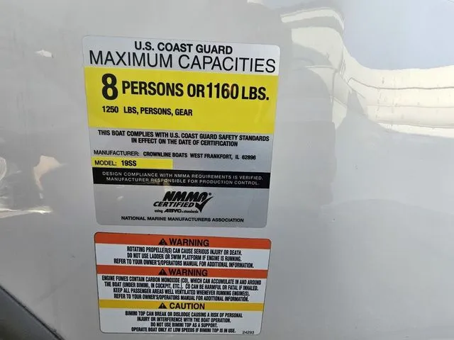 Slide: The Image of Crownline Boats 19 SS 2009 - 8