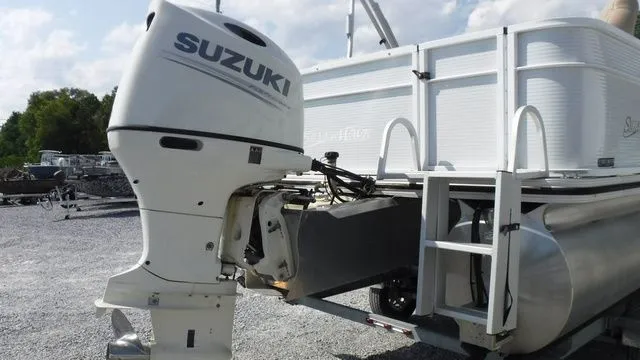 Slide: The Image of Silver Wave 230 Grand Costa CC 2019 - 19