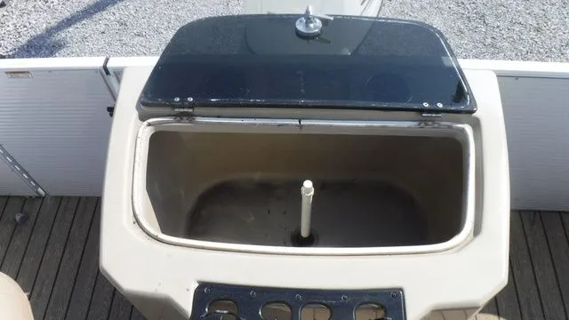 Slide: The Image of Silver Wave 230 Grand Costa CC 2019 - 9