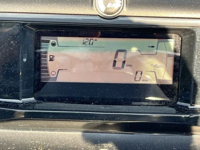 Slide: The Image of Sea-Doo Switch® Sport 21-230 hp 2023 - 18