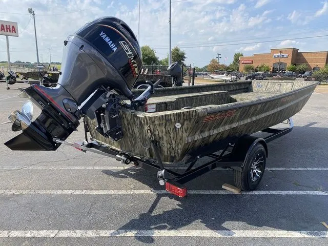 Slide: The Image of SeaArk DXS 1860 SLD 2026 - 5