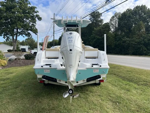 Slide: The Image of Sportsman Heritage 231 Center Console 2026 - 21