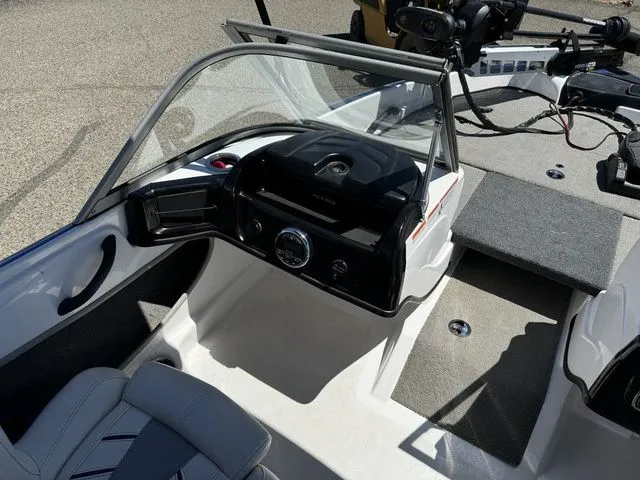 Slide: The Image of Nitro Z19 Sport 2018 - 26