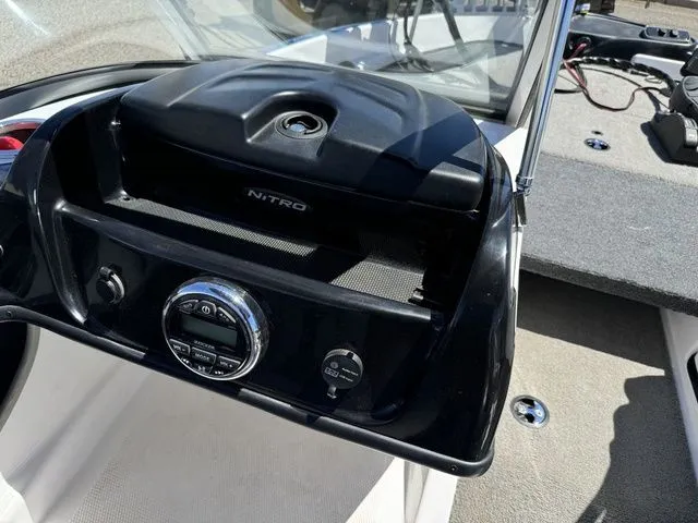 Slide: The Image of Nitro Z19 Sport 2018 - 27