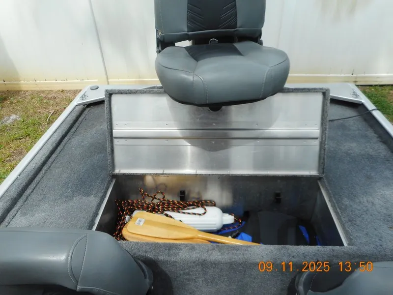 Slide: The Image of Tracker Bass Tracker Classic XL 2020 - 12