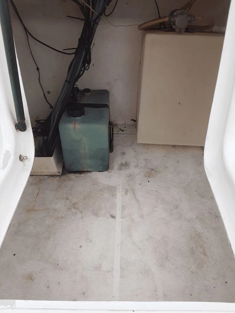 Slide: The Image of Angler 190 C CC-OB 2000 - 13