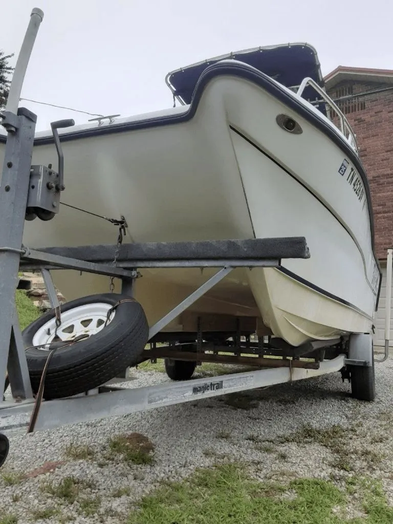 Slide: The Image of Angler 190 C CC-OB 2000 - 18