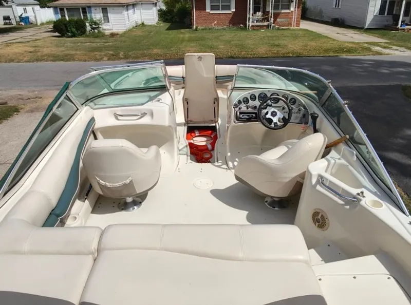 Slide: The Image of Bennington RL211DB 2003 - 6