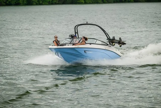 Slide: The Image of Yamaha AR190 2025 - 2