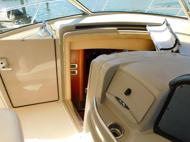 Slide: The Image of Sea Ray 40 Sundancer 2007 - 22
