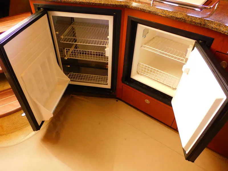 Slide: The Image of Sea Ray 40 Sundancer 2007 - 32