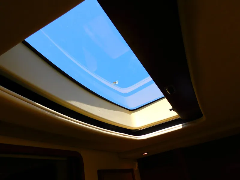 Slide: The Image of Sea Ray 40 Sundancer 2007 - 35