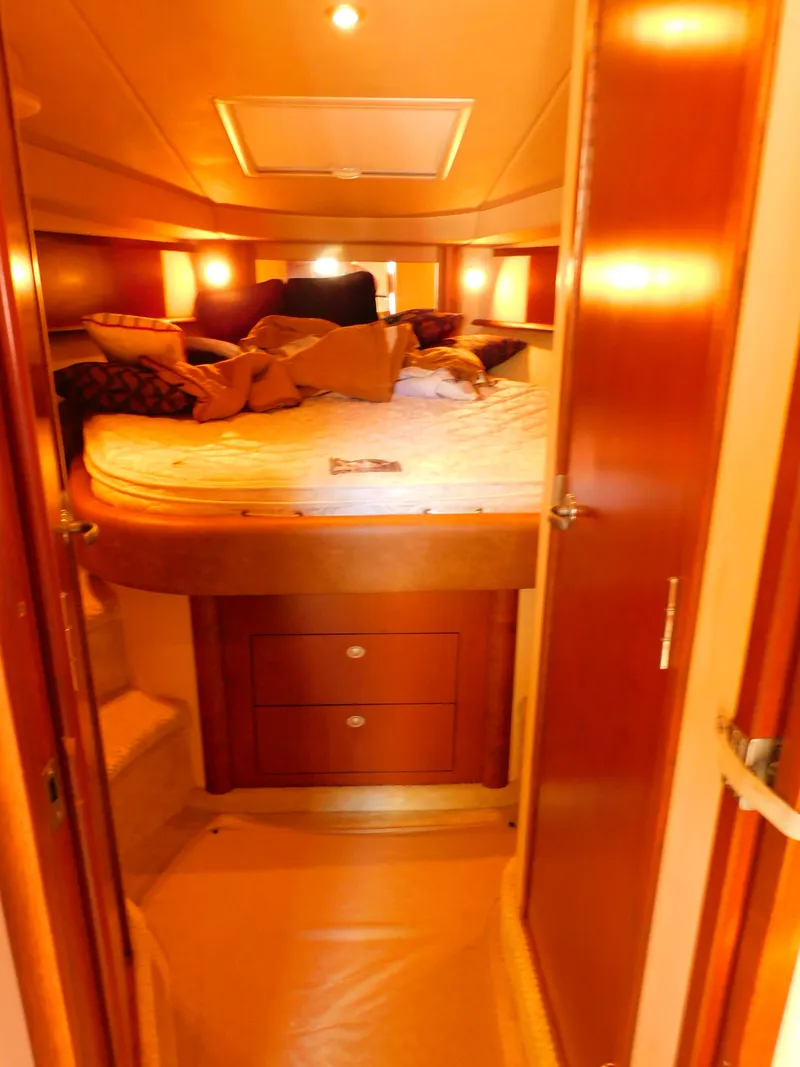 Slide: The Image of Sea Ray 40 Sundancer 2007 - 40