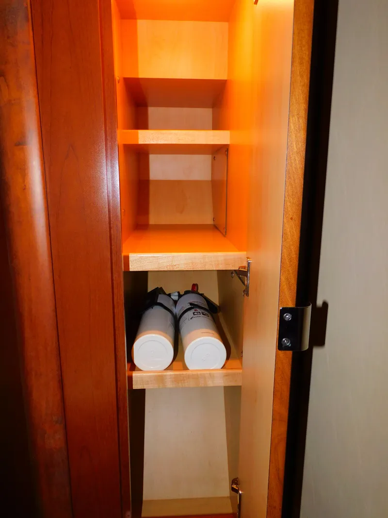 Slide: The Image of Sea Ray 40 Sundancer 2007 - 45