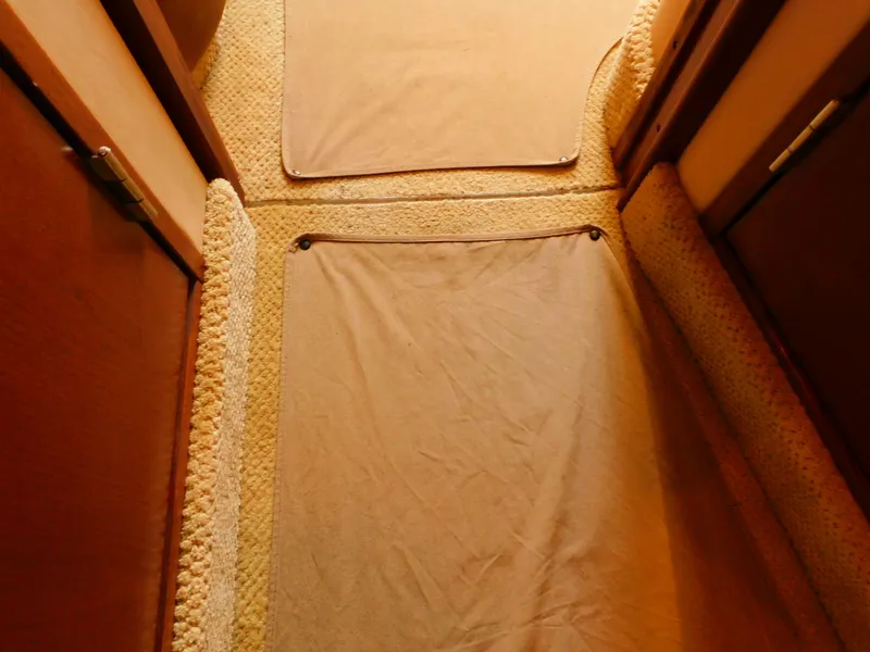 Slide: The Image of Sea Ray 40 Sundancer 2007 - 48