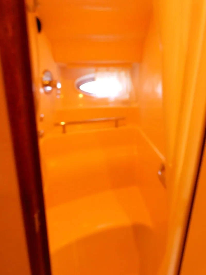 Slide: The Image of Sea Ray 40 Sundancer 2007 - 50