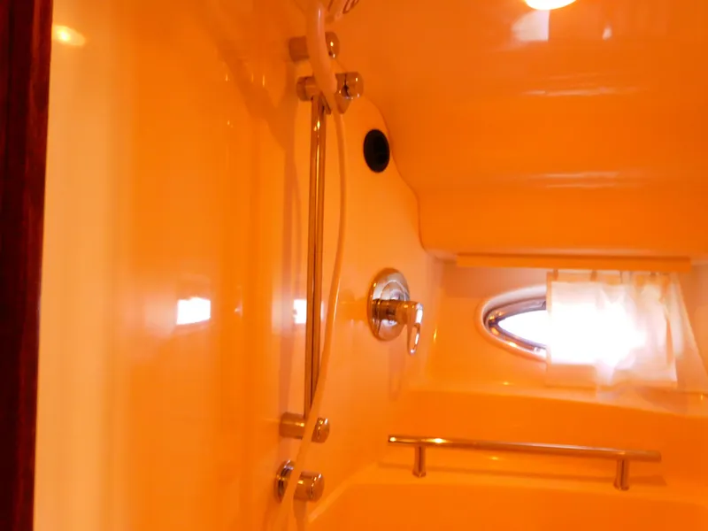 Slide: The Image of Sea Ray 40 Sundancer 2007 - 51