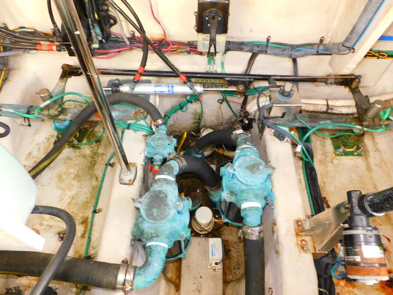 Slide: The Image of Sea Ray 40 Sundancer 2007 - 76