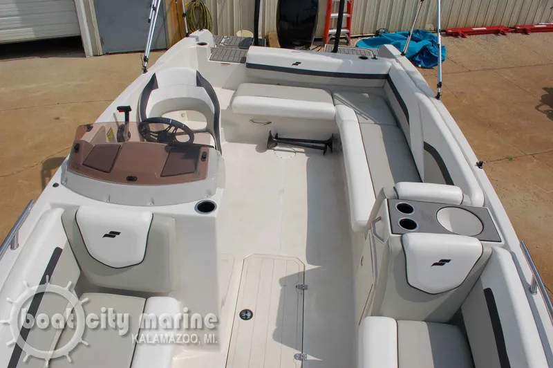 Slide: The Image of Starcraft svx 2021 - 10