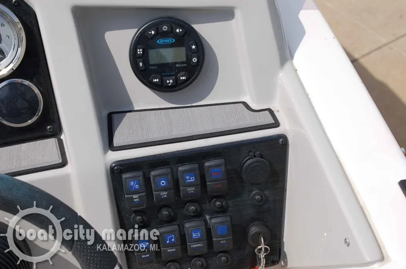 Slide: The Image of Starcraft svx 2021 - 15