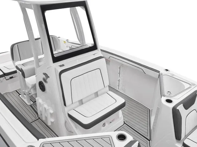 Slide: The Image of Yamaha 252 FSH Sport 2025 - 13