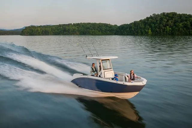 Slide: The Image of Yamaha 252 FSH Sport 2025 - 7