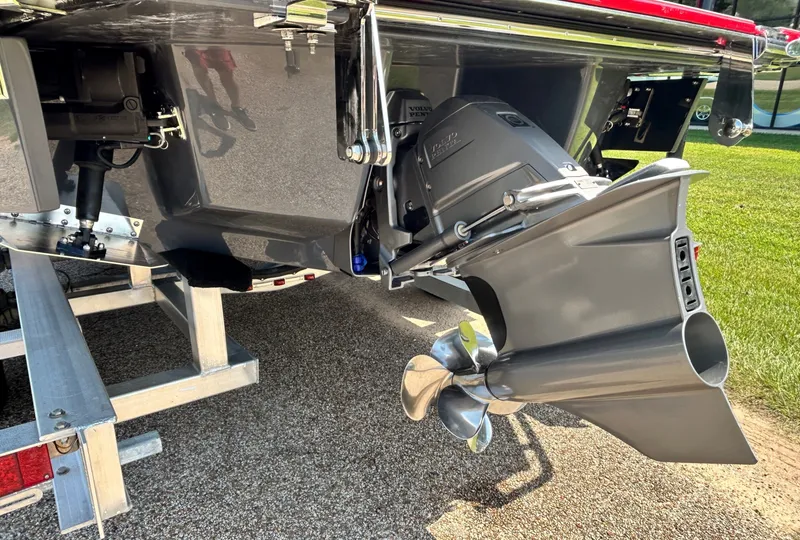 Slide: The Image of Cobalt R6 Surf 2026 - 10