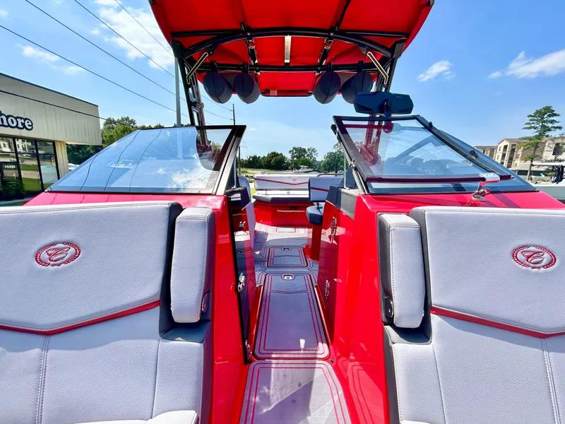 Slide: The Image of Cobalt R6 Surf 2026 - 19