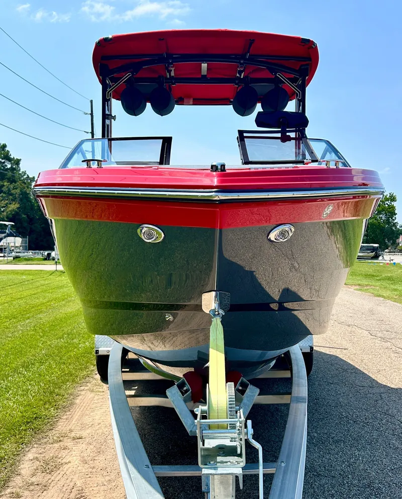 Slide: The Image of Cobalt R6 Surf 2026 - 6