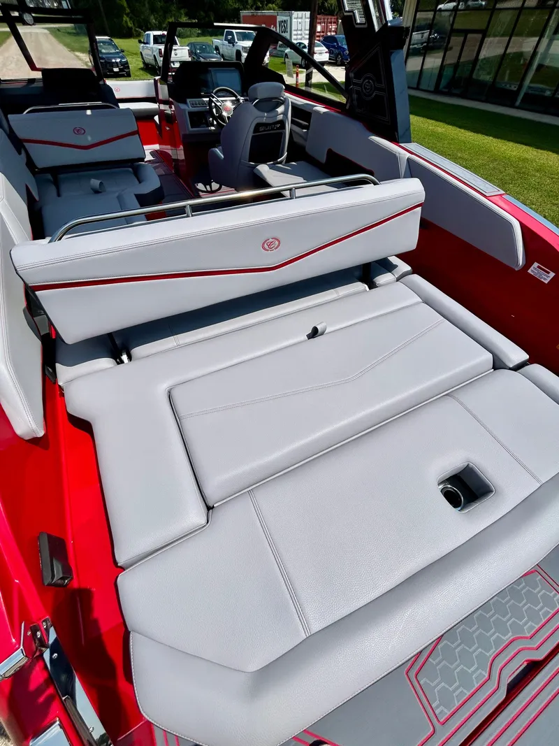 Slide: The Image of Cobalt R6 Surf 2026 - 60