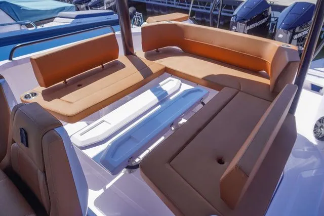 Slide: The Image of Axopar 29 Sun-Top 2025 - 5