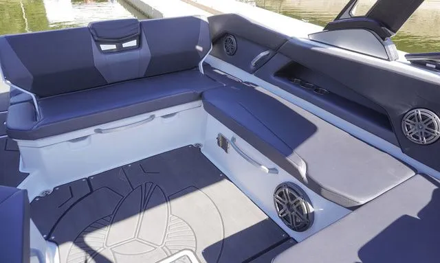 Slide: The Image of Scarab SBI285 IDENTITY JET 2026 - 29