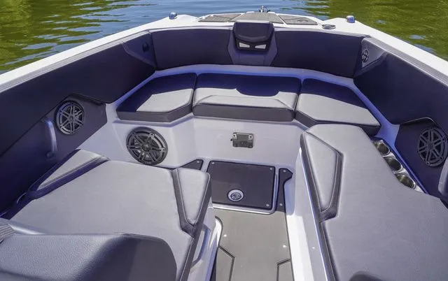 Slide: The Image of Scarab SBI285 IDENTITY JET 2026 - 7