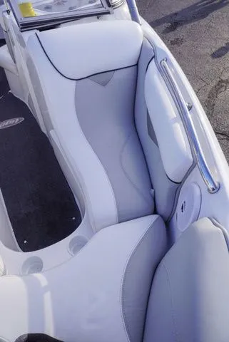 Slide: The Image of Tigé 22V 2005 - 10