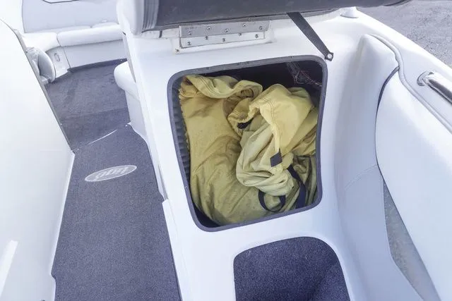 Slide: The Image of Tigé 22V 2005 - 12