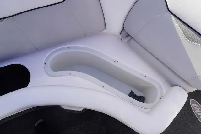 Slide: The Image of Tigé 22V 2005 - 21