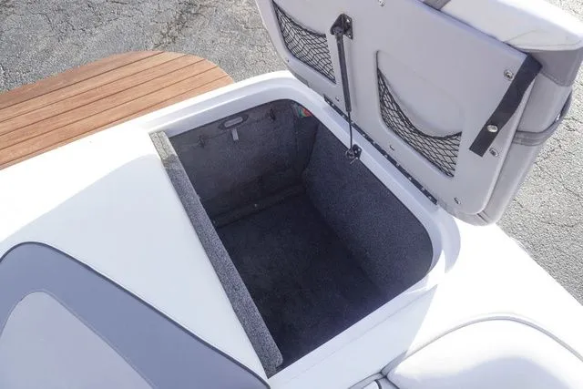 Slide: The Image of Tigé 22V 2005 - 26