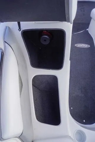 Slide: The Image of Tigé 22V 2005 - 9