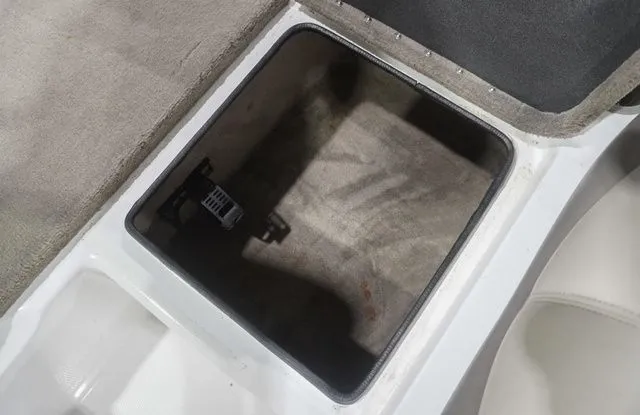 Slide: The Image of Nitro 288 Sport 2002 - 13