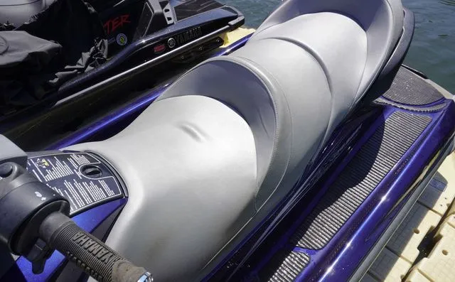 Slide: The Image of Yamaha FX Cruiser HO 2011 - 10