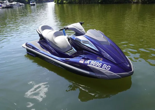 Slide: The Image of Yamaha FX Cruiser HO 2011 - 3