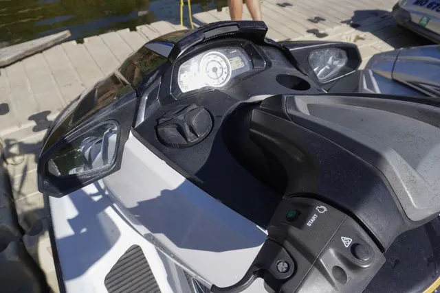 Slide: The Image of Yamaha FX 2018 - 4