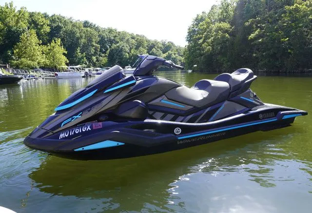 Slide: The Image of Yamaha FX CRUISER SVHO W/AUDIO-BLACK/TITAN GRAY 2022 - 1