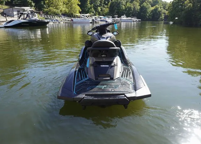 Slide: The Image of Yamaha FX CRUISER SVHO W/AUDIO-BLACK/TITAN GRAY 2022 - 5