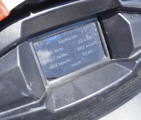 Slide: The Image of Yamaha VX Deluxe 2021 - 8