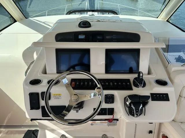 Slide: The Image of Grady-White Express 370 2024 - 4